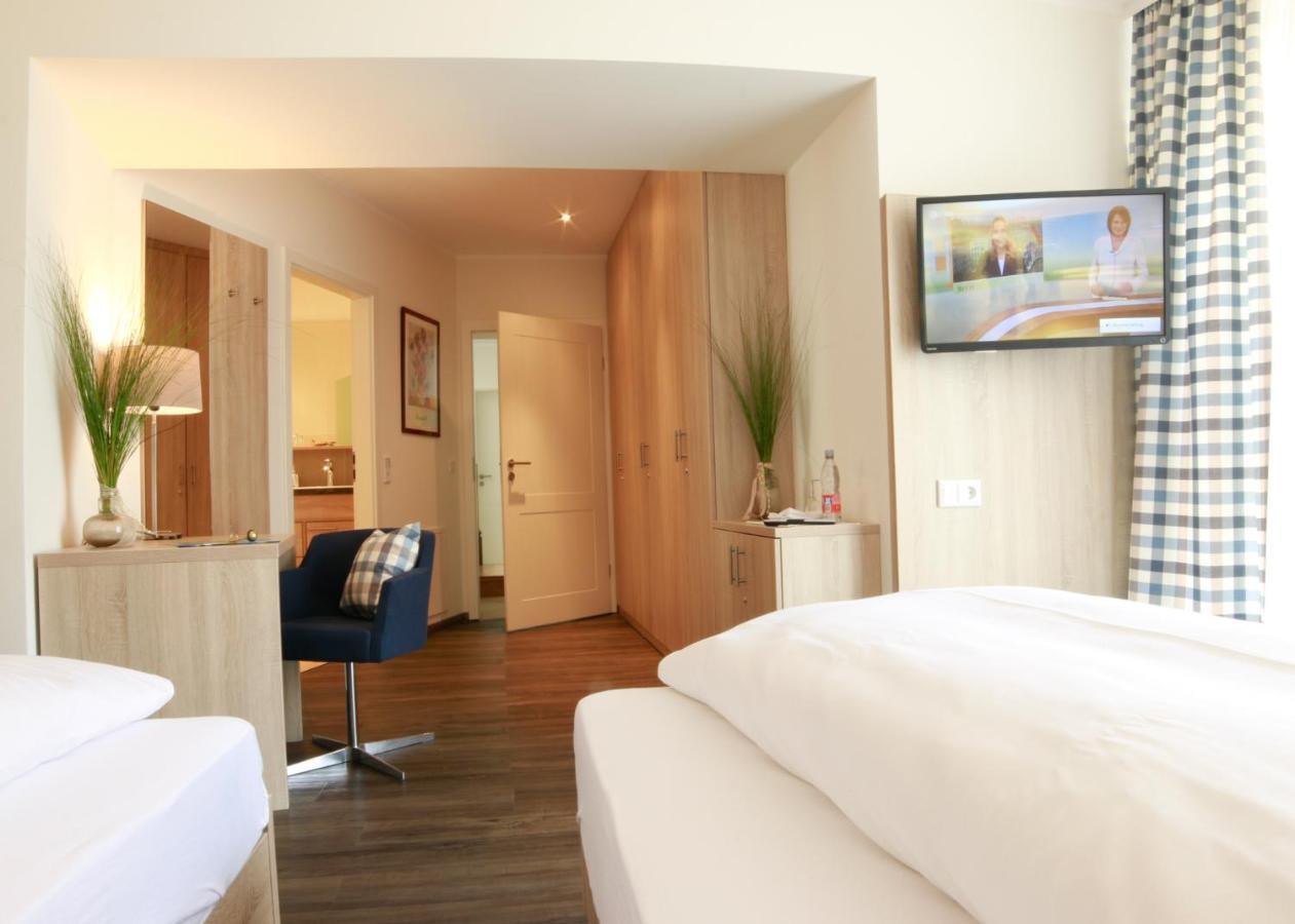 Hotel Roessle Furstenberg  Zimmer foto